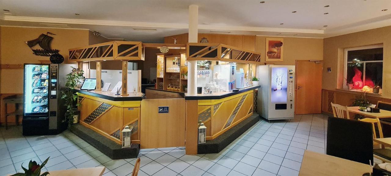 Donau-Hotel Sinzing Екстер'єр фото