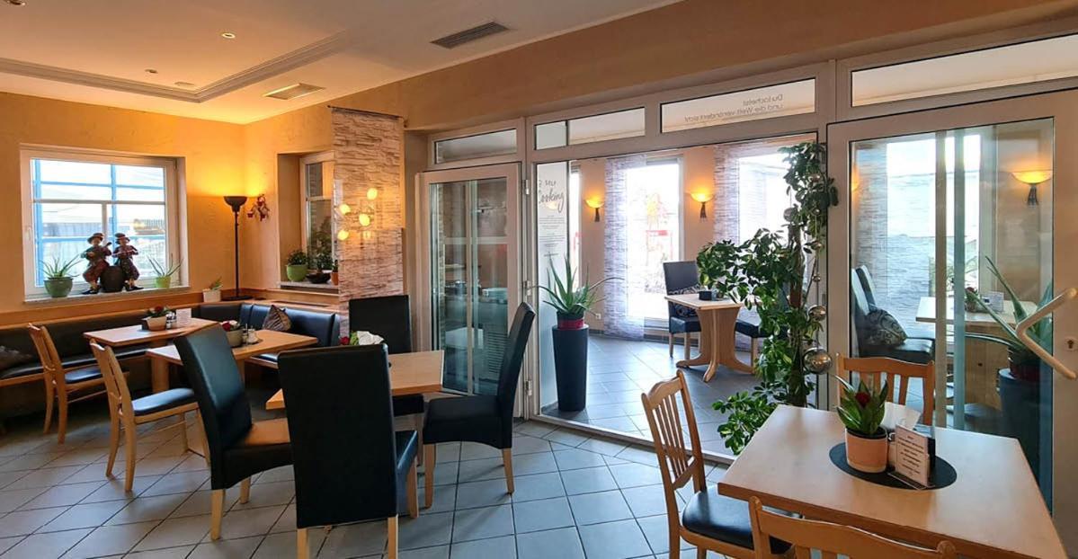 Donau-Hotel Sinzing Екстер'єр фото