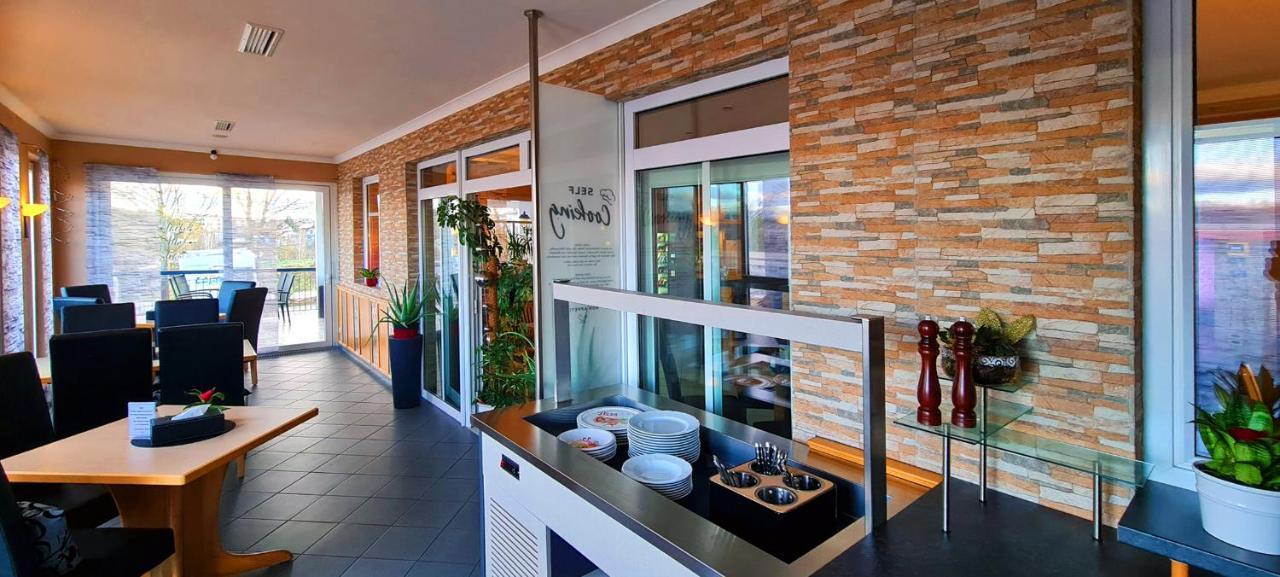 Donau-Hotel Sinzing Екстер'єр фото