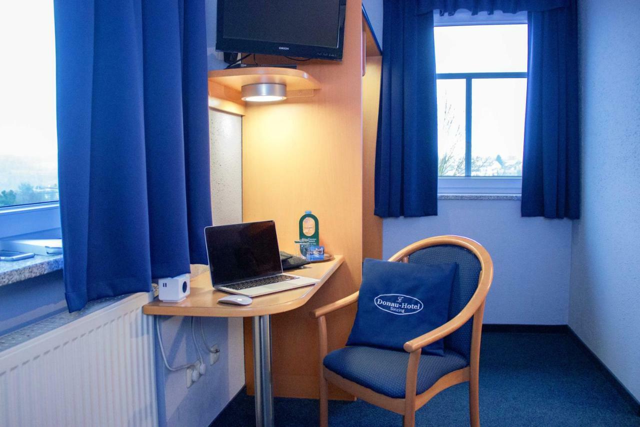 Donau-Hotel Sinzing Екстер'єр фото