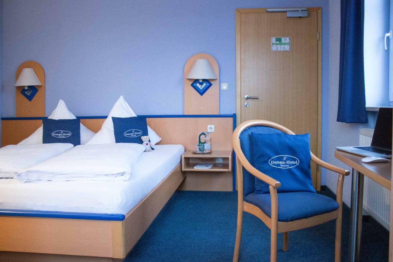 Donau-Hotel Sinzing Екстер'єр фото
